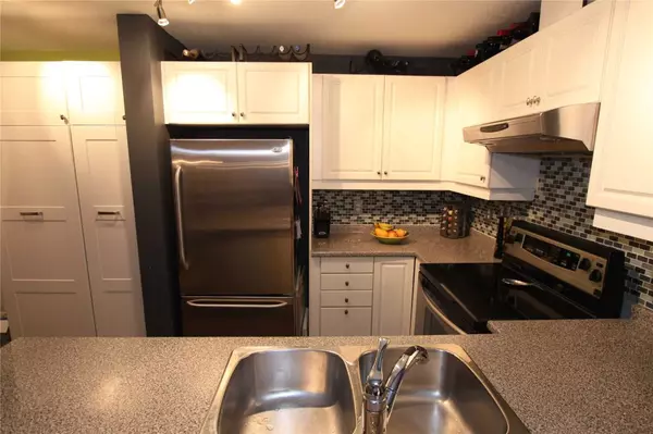 Toronto C07, ON M2N 6W6,108 Finch AVE W #B13