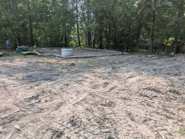 Severn, ON L3V 0V8,3464-1 Bayou RD N