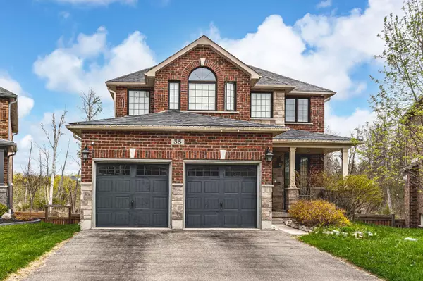 35 Marta CRES, Barrie, ON L4N 3N6