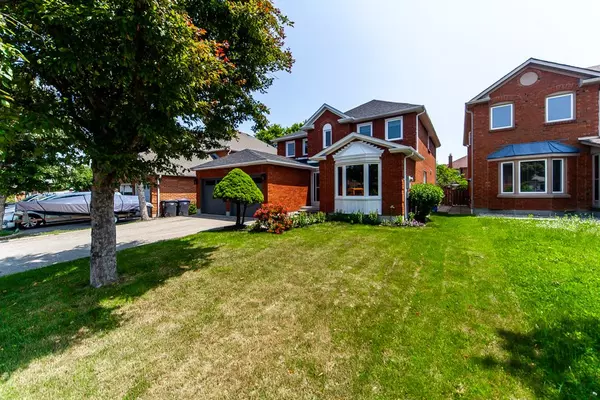 Mississauga, ON L5R 2J7,328 Bristol RD W