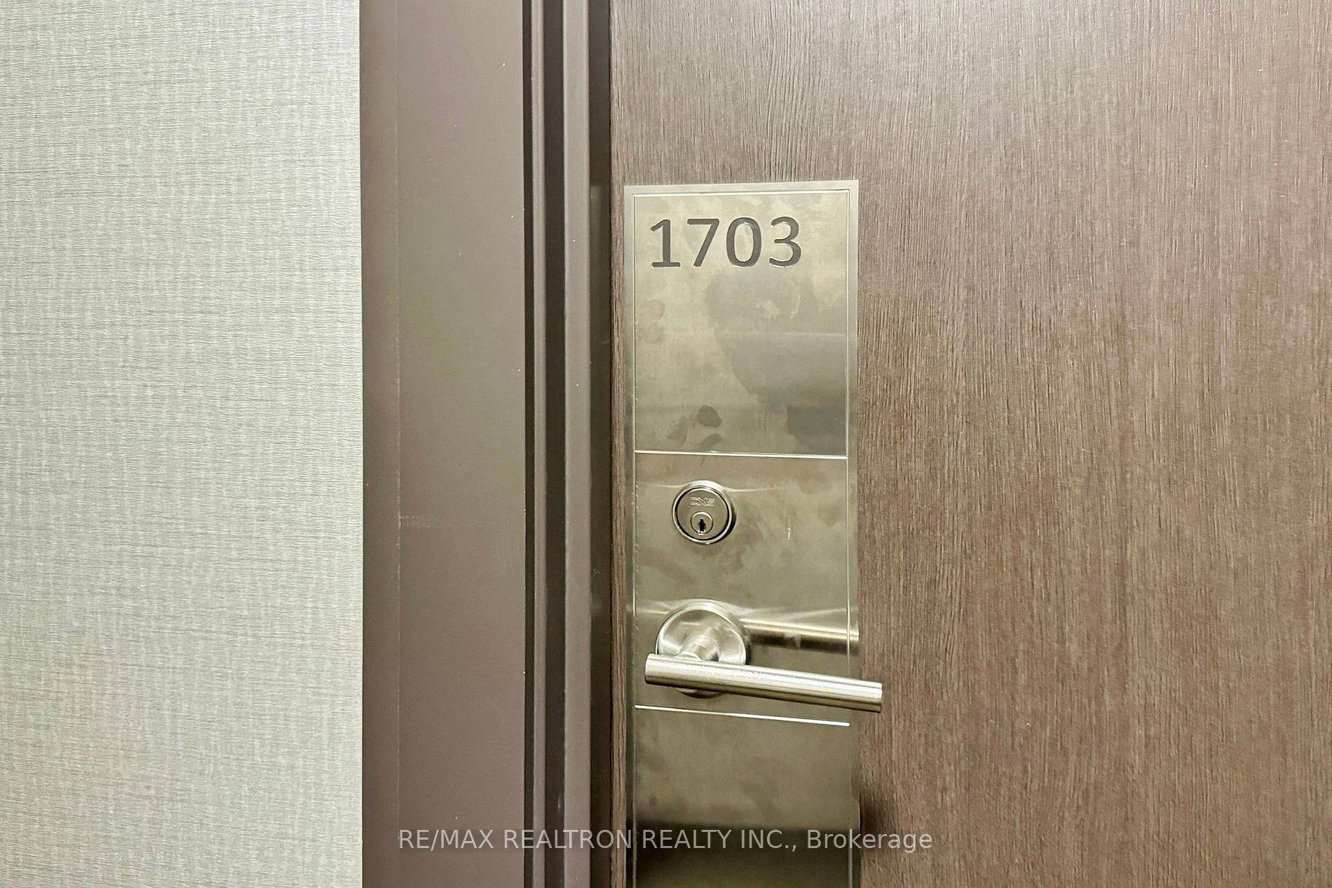 Vaughan, ON L4J 0J8,7890 Bathurst ST #1703