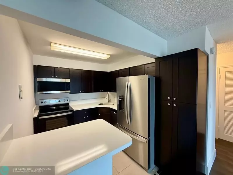 1625 SE 10th Ave #805, Fort Lauderdale, FL 33316