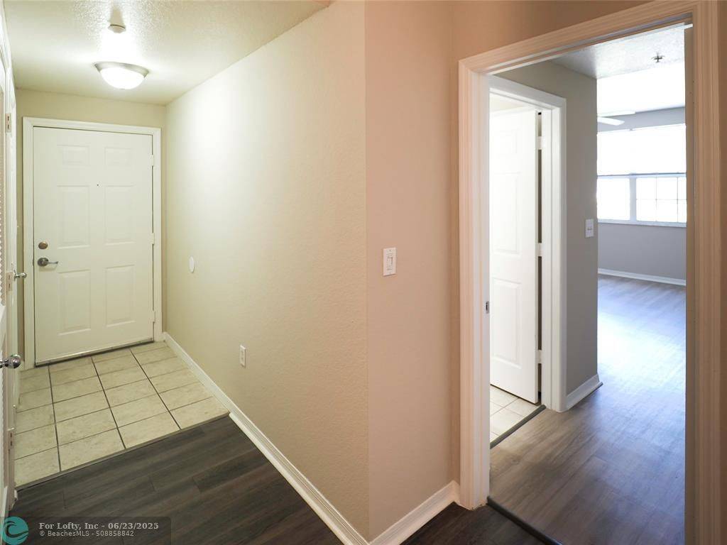 Delray Beach, FL 33446,[StreetName,UnitNumber,StreetNumber,StreetDirPrefix]