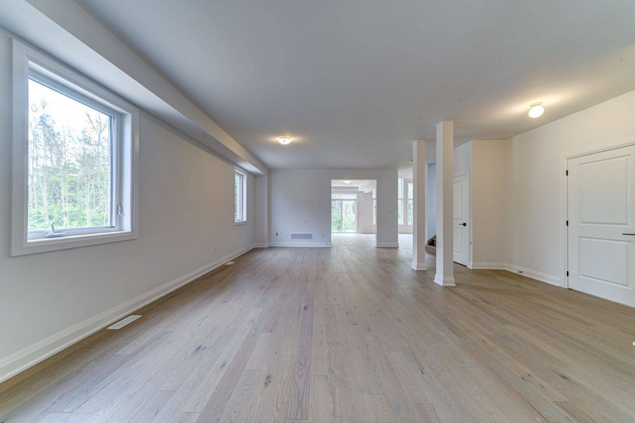Wasaga Beach, ON L9Z 0R8,26 Amber DR