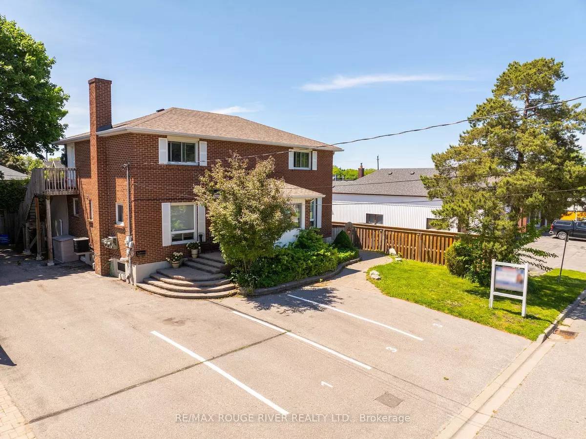 Whitby, ON L1N 4Y9,604 Kent ST