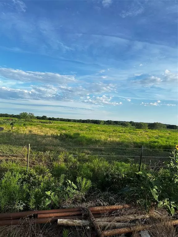 Whitney, TX 76692,212 HCR 2126