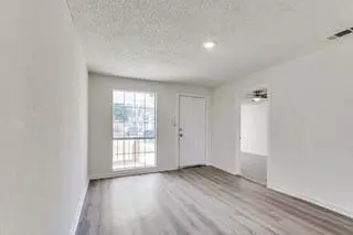 Dallas, TX 75216,2215 Kathleen Avenue