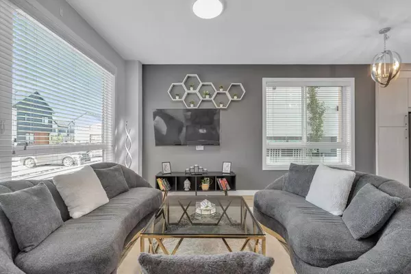 Calgary, AB T3N 1M3,602 Redstone CRES Northeast