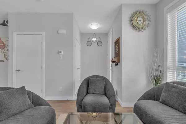 Calgary, AB T3N 1M3,602 Redstone CRES NE