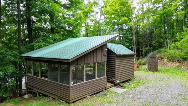 Tudor & Cashel, ON K0K 1Y0,6798 Old Hastings RD