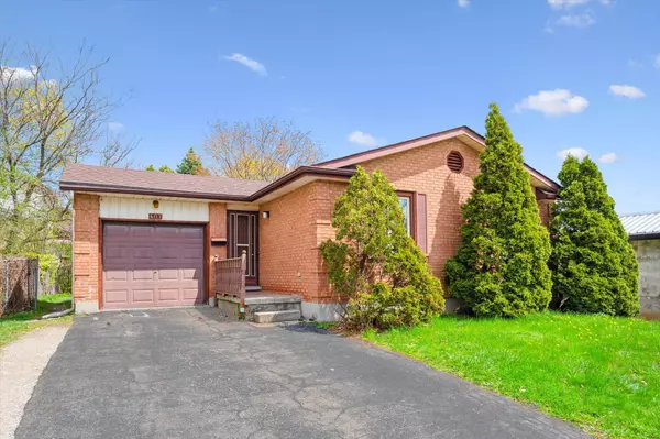 407 IRONWOOD RD, Guelph, ON N1G 3R2