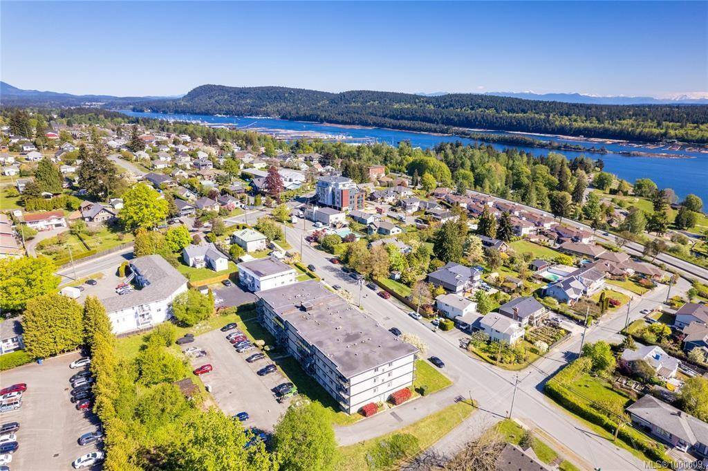 Ladysmith, BC V9G 1S9,218 Bayview Ave #405