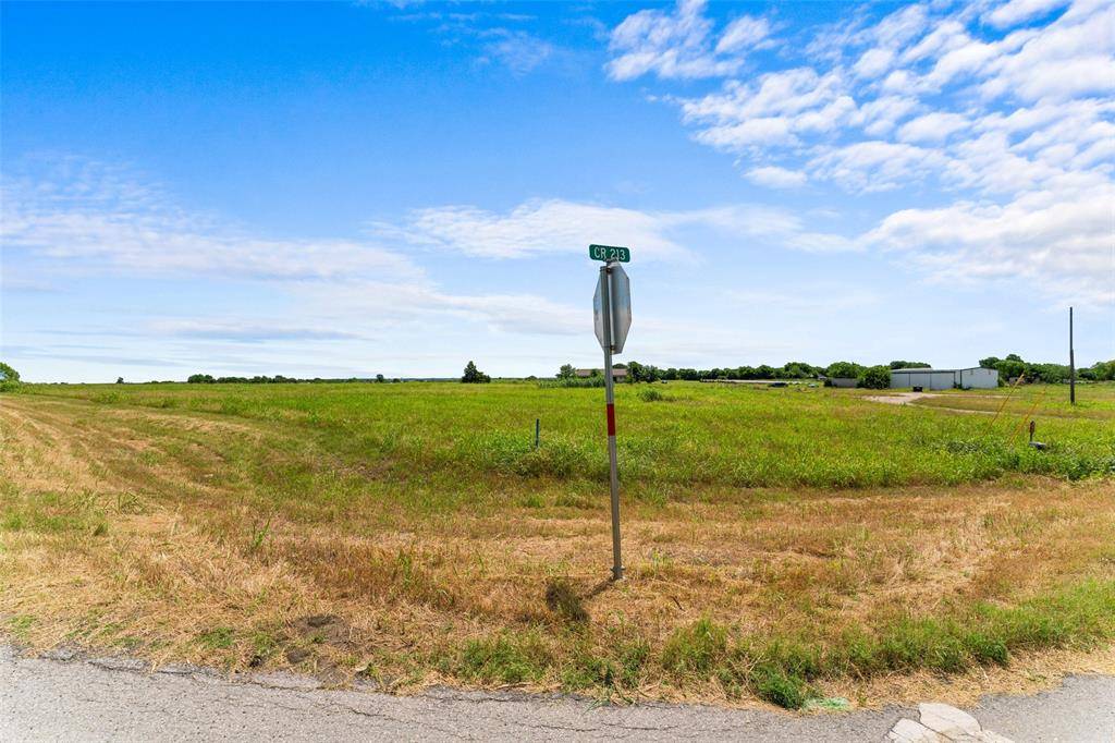 Venus, TX 76084,2401 County Road 213