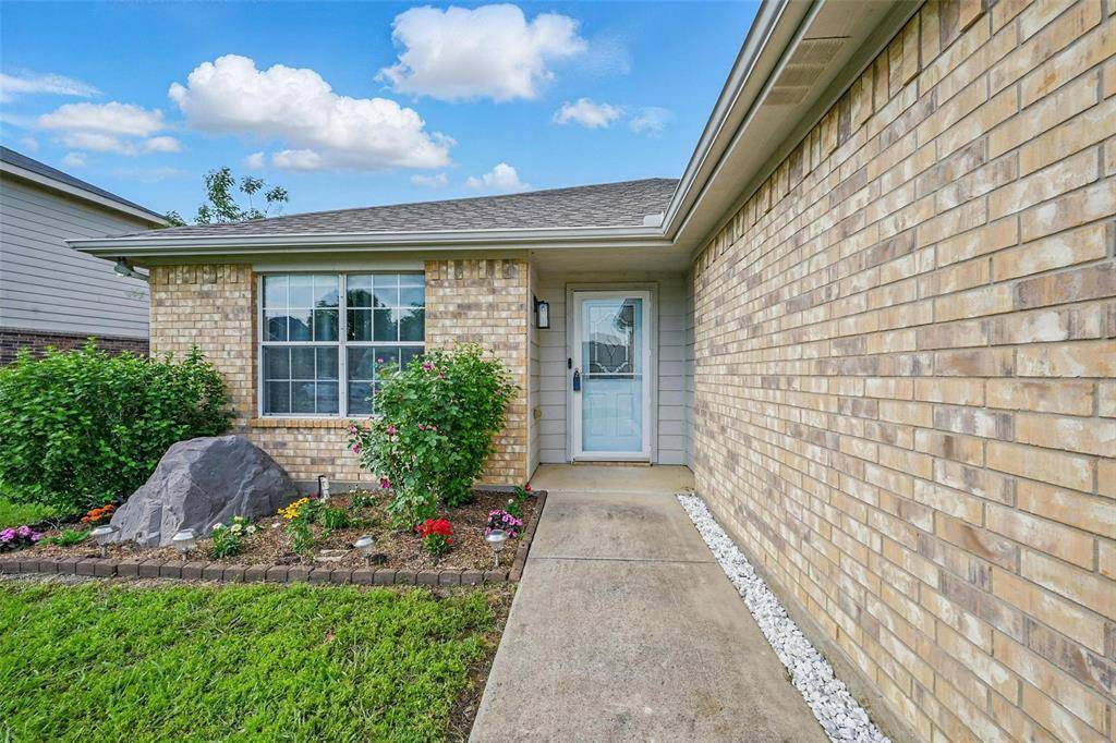 Ponder, TX 76259,540 Cantebury Park Lane