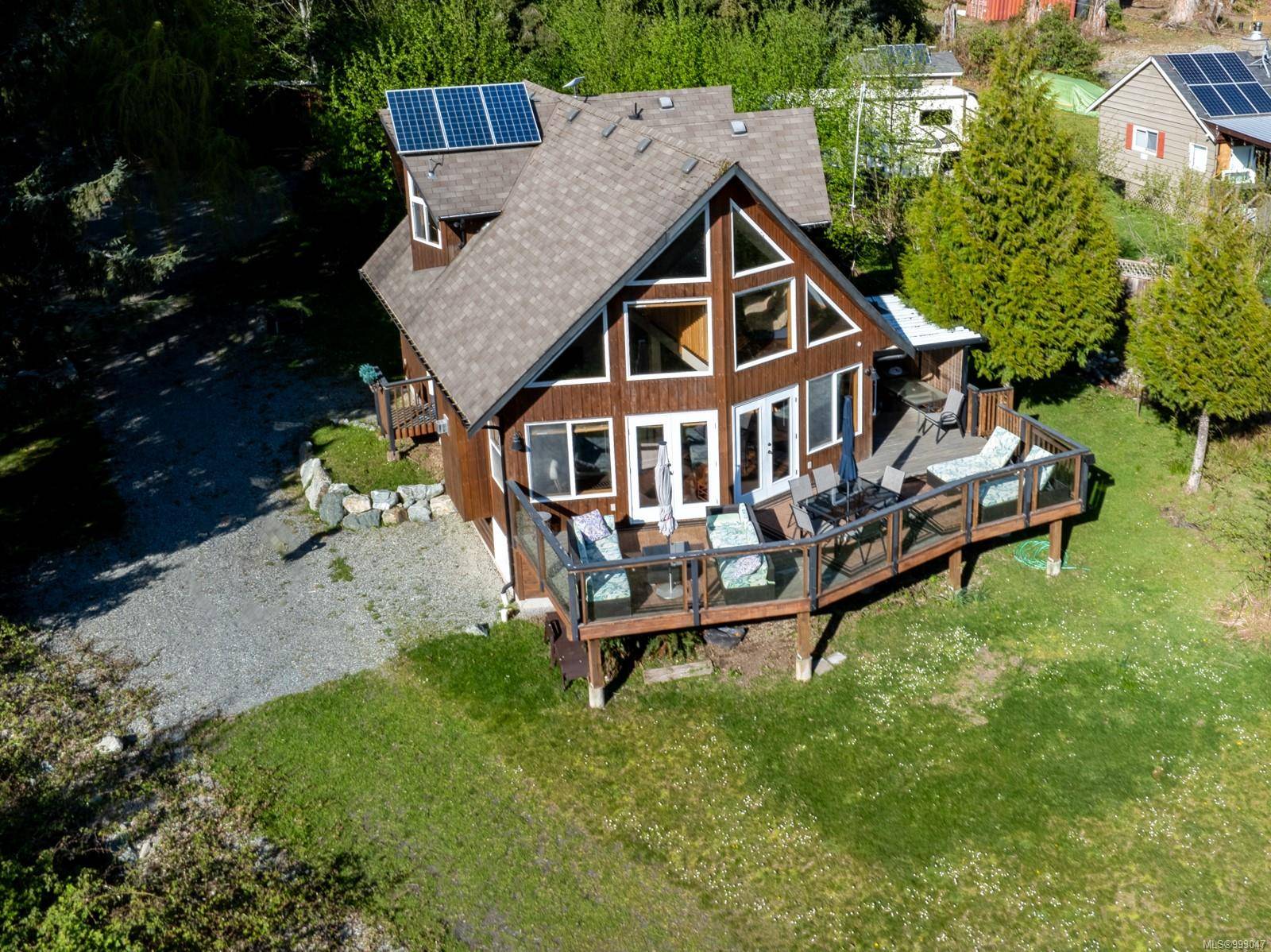 Youbou, BC V0R 3E1,11464 Youbou Rd