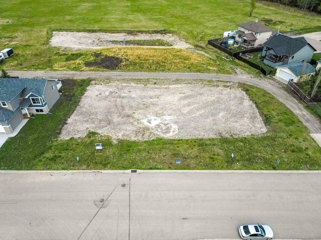 Sundre, AB T0M1X0,220 12 AVE NE
