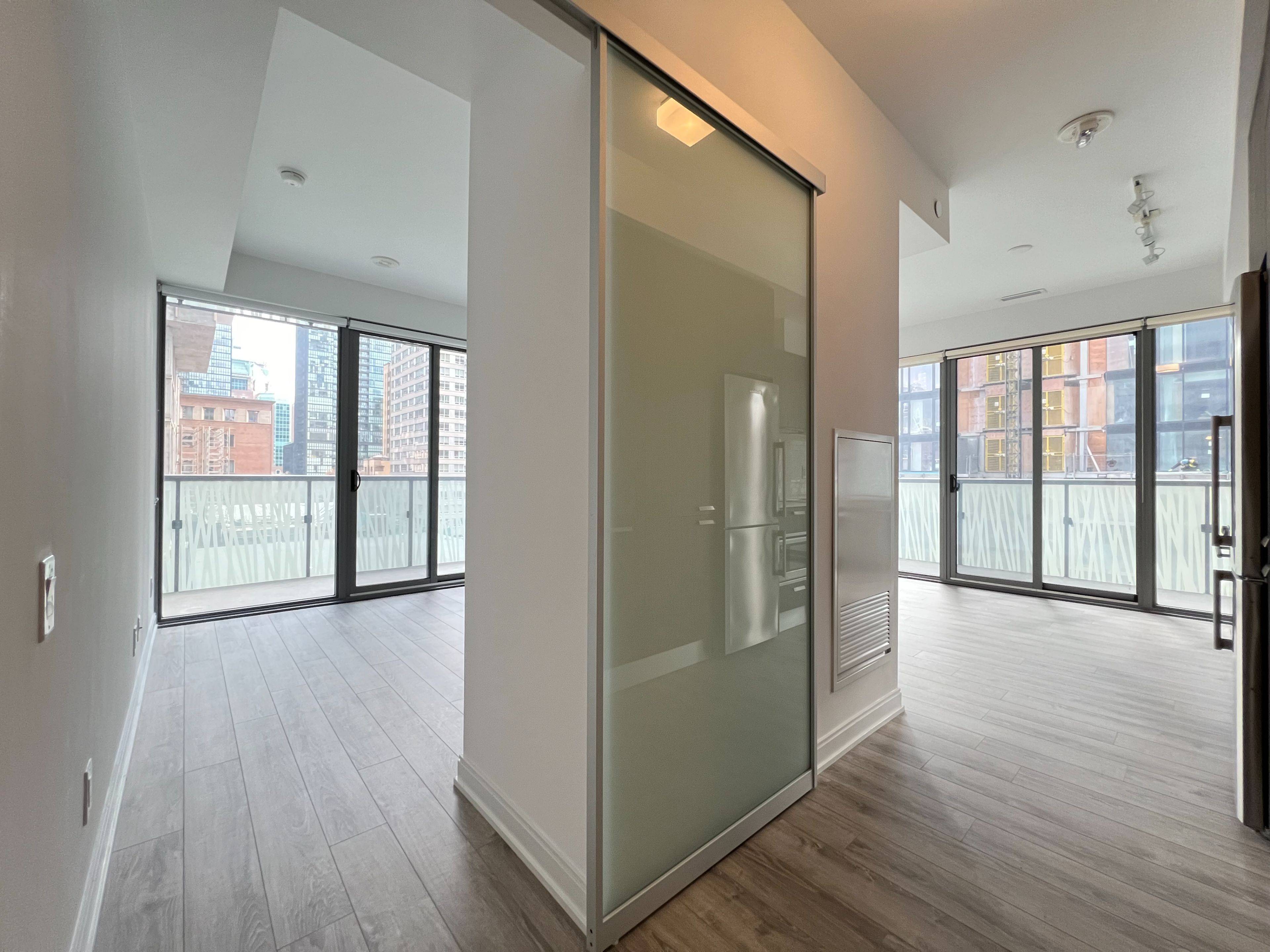 Toronto C08, ON M4Y 0C3,50 Charles ST E #403
