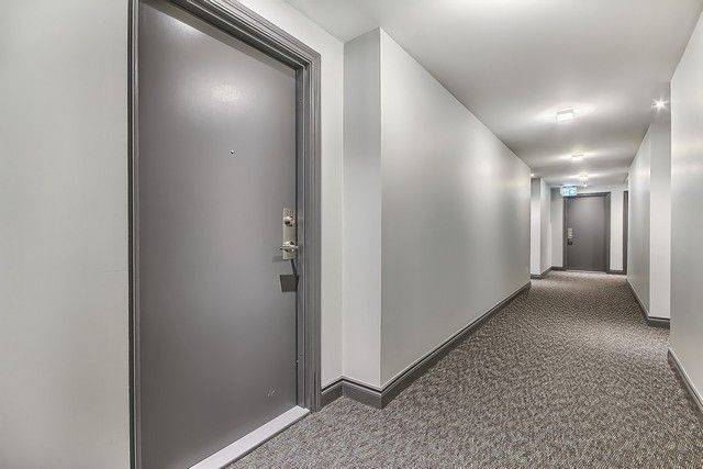 Richmond Hill, ON L4E 1G2,11611 Yonge ST #211