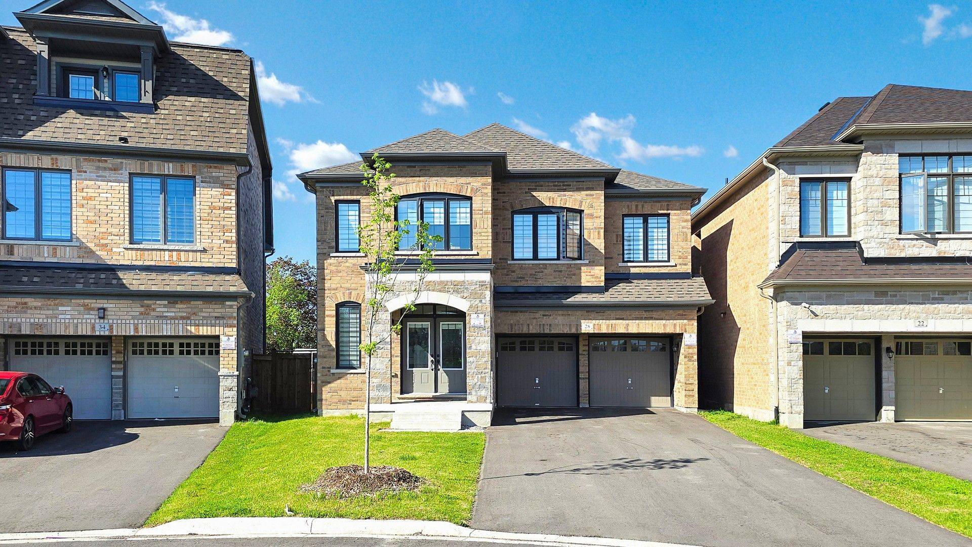Vaughan, ON L4H 3N5,28 Great Railway CT