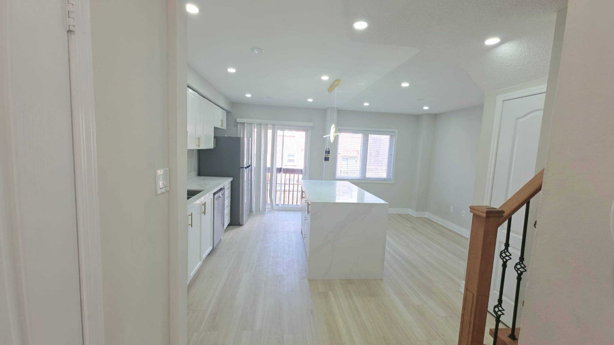 5821 Tiz RD, Mississauga, ON L5R 0B4