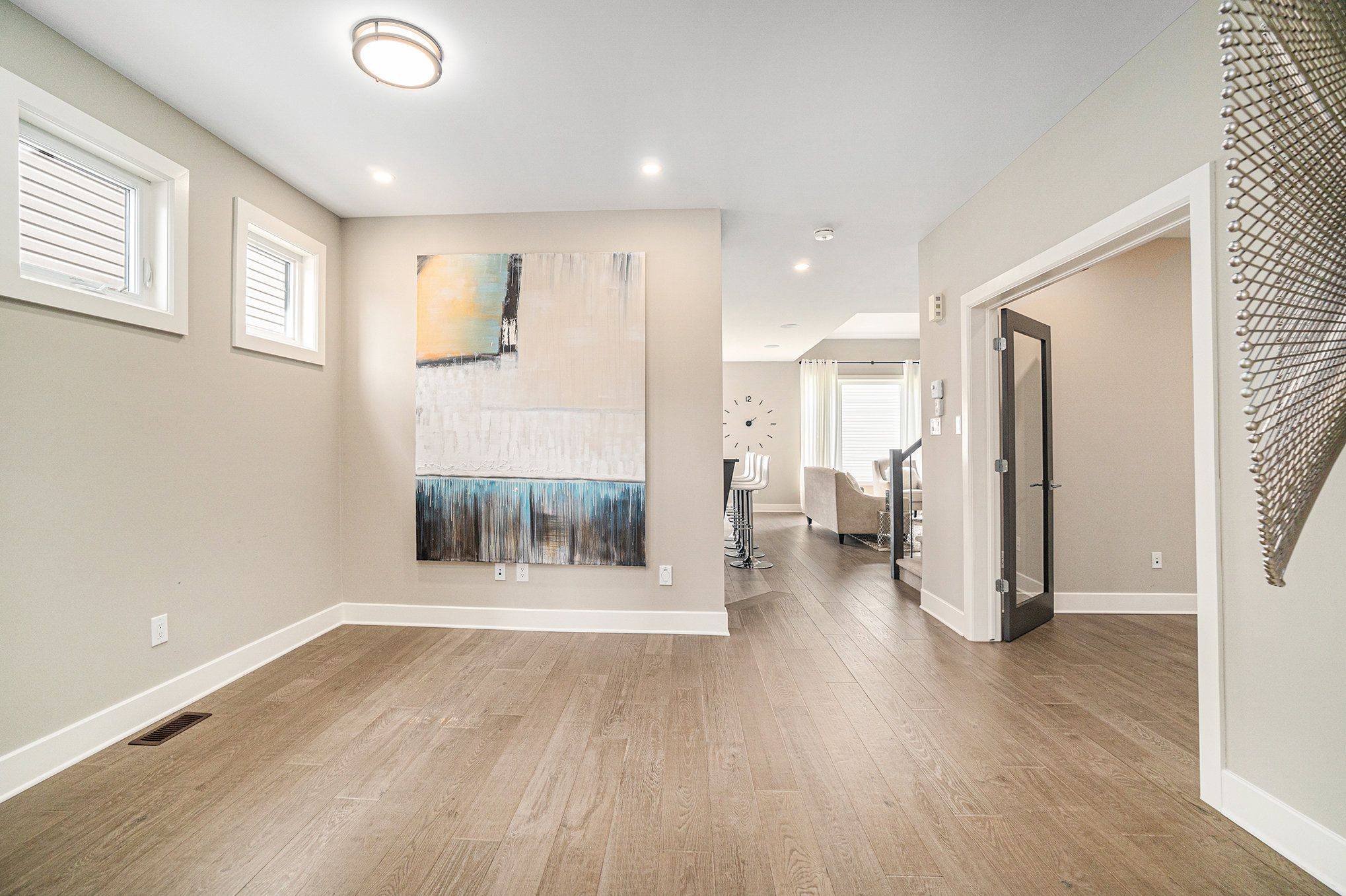 Stittsville - Munster - Richmond, ON K2S 1B8,670 Parade DR