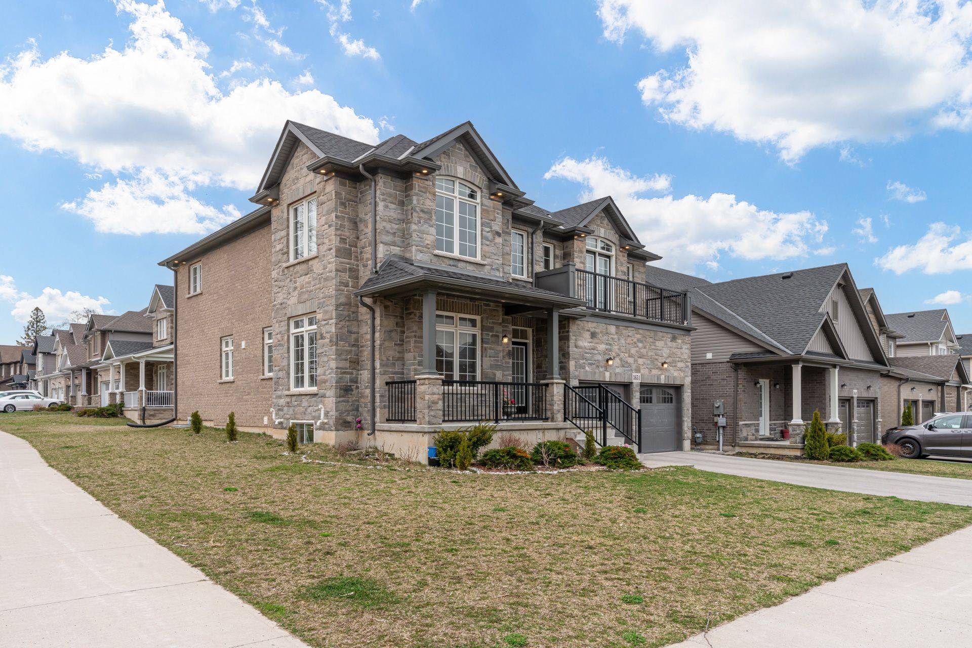 Fort Erie, ON L0S 1N0,3651 Allen TRL