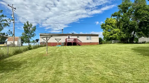 Moneta, VA 24121,2836 Isle Of Pines DR