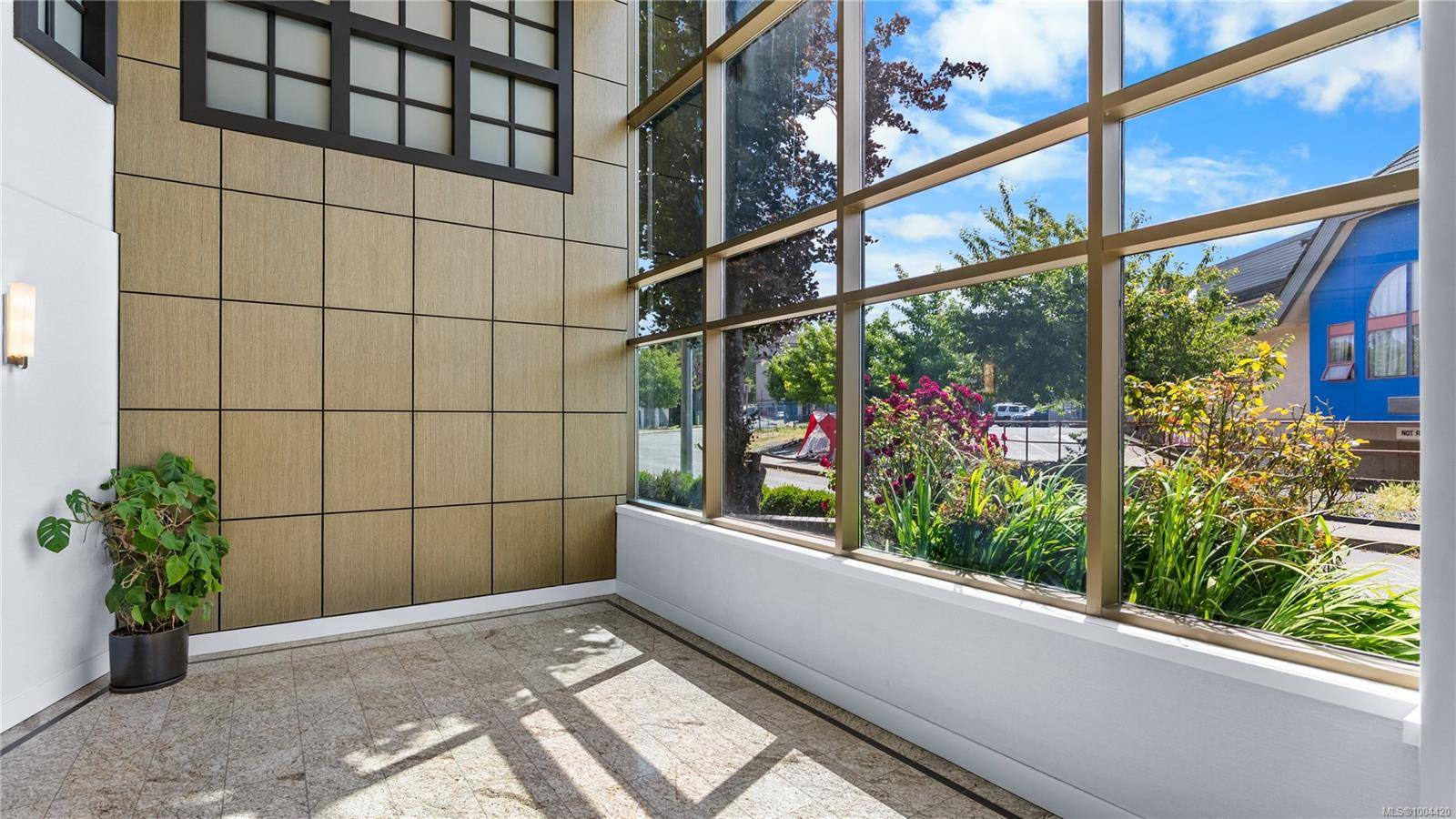 Victoria, BC V8T 5J3,710 Redbrick St #200