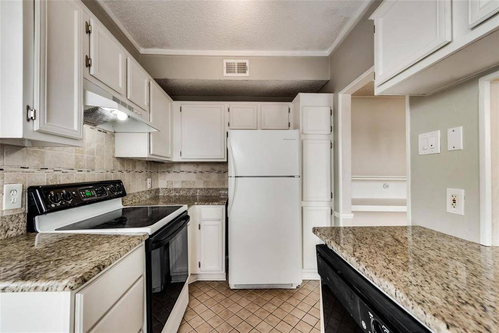 Dallas, TX 75231,8750 Park Lane #C-136