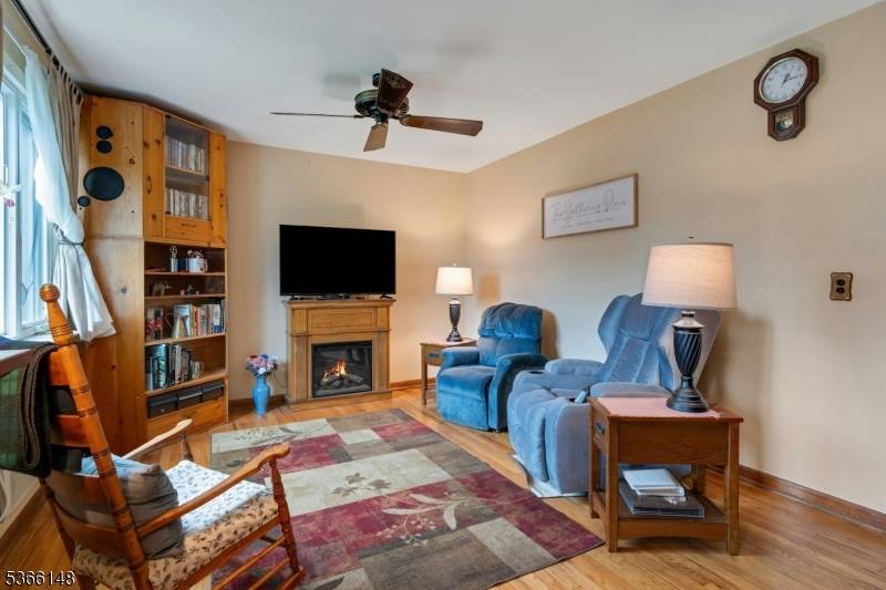 Belleville Twp., NJ 07109,26 Mitchell St