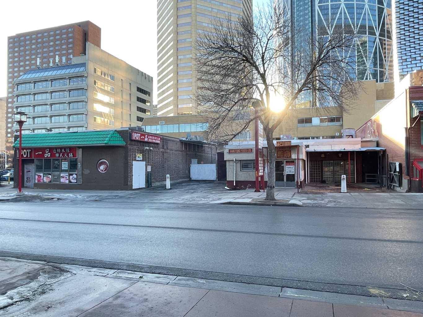 Calgary, AB T2G 0B7,119 & 123 3rd AVE SE