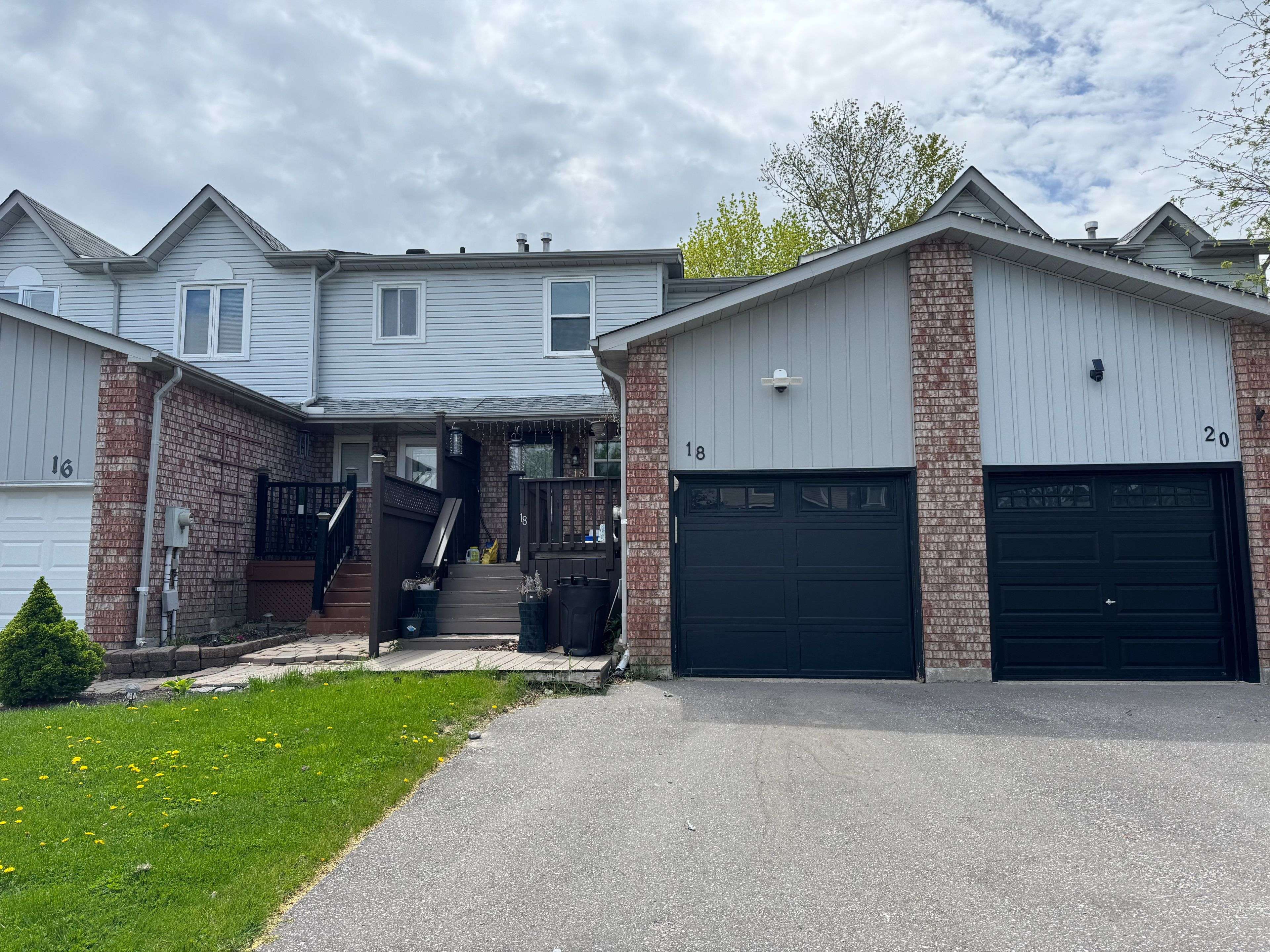 18 Pomeroy ST, Clarington, ON L1C 4R5