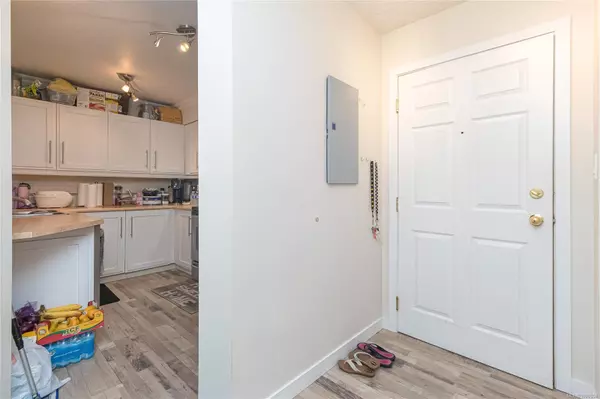 Victoria, BC V9A 1P6,3010 Washington Ave #105