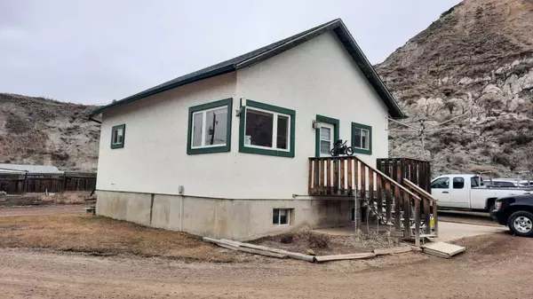 Drumheller, AB T0J0Y0,701 Secondary 576 HWY