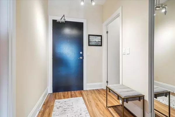 Brampton, ON L6P 4B4,45 Yorkland BLVD #609