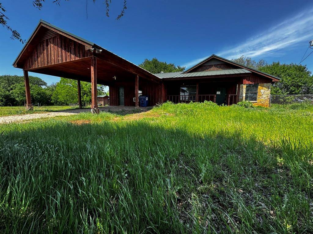 4167 E Highway 67, Rainbow, TX 76077