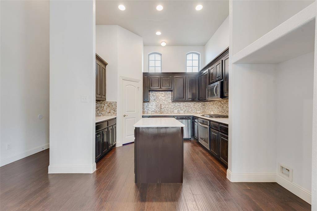 North Richland Hills, TX 76182,6504 Villa Pointe Drive