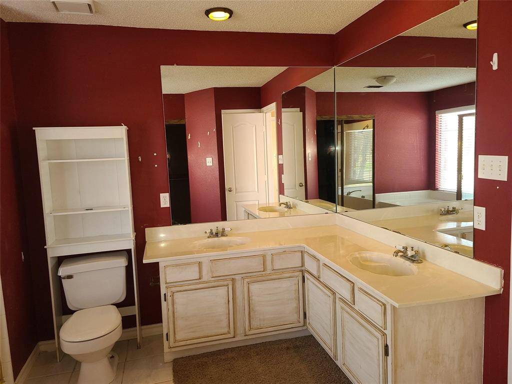 Flower Mound, TX 75028,2100 Riverplace Drive