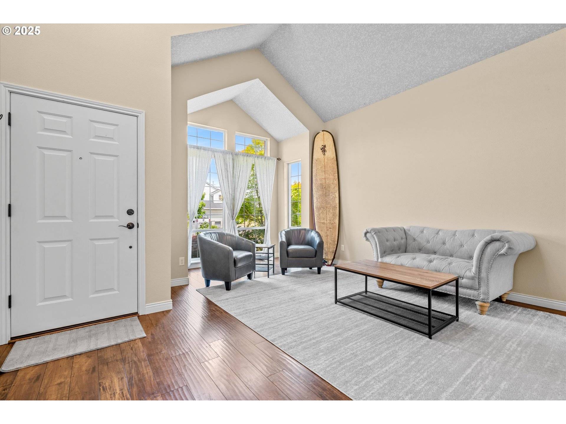 Troutdale, OR 97060,702 SW BURLINGAME CIR