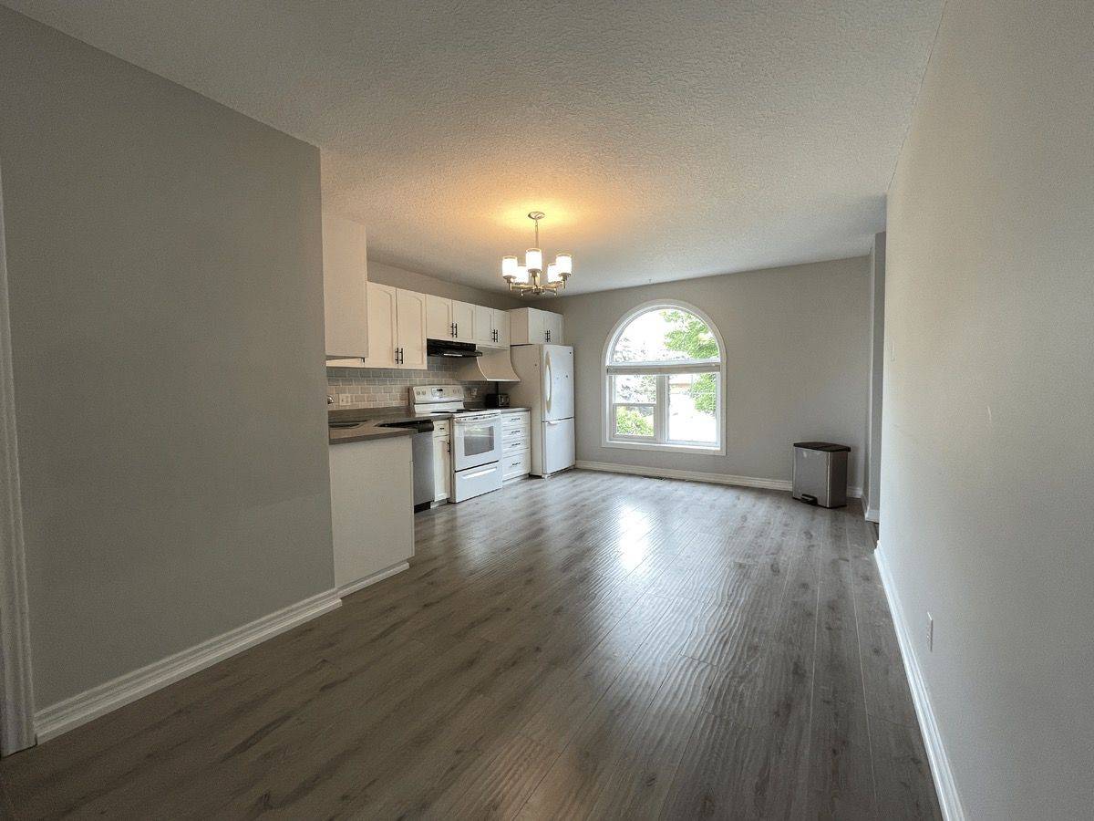 Woolwich, ON N0B 1N0,30 Musselman CRES