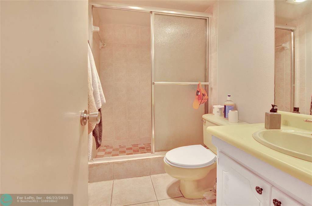 Pompano Beach, FL 33069,2671 S Course Dr  #105
