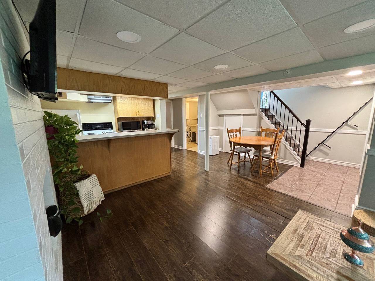 Richmond Hill, ON L4C 3J3,358 Browndale CRES #Bsmt