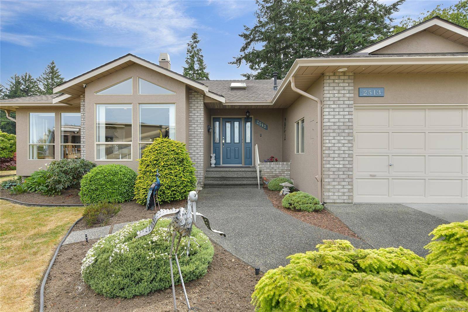Central Saanich, BC V8Z 7W7,2513 Emmy Pl
