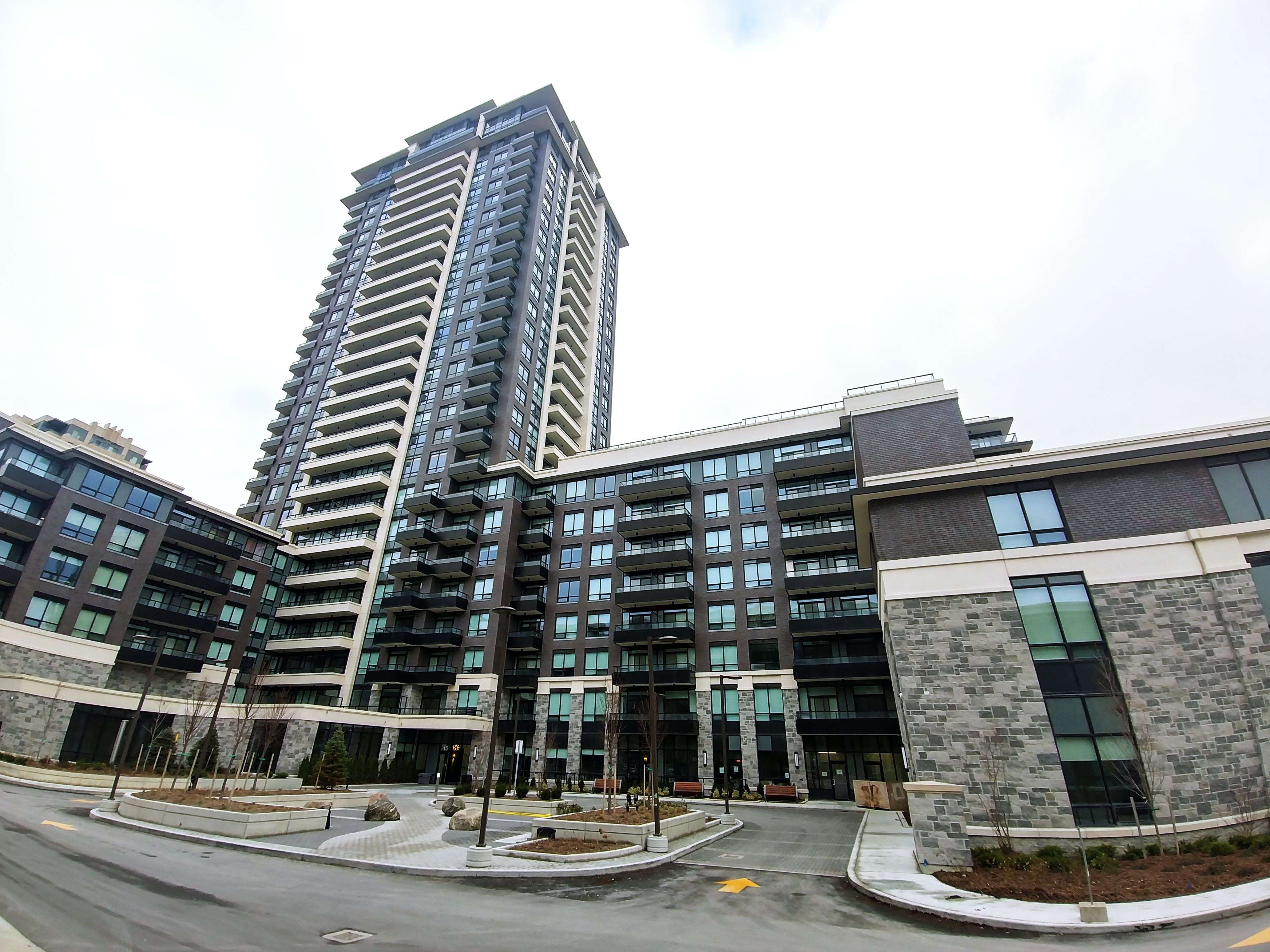 15 Water Walk DR #109, Markham, ON L6G 0G2
