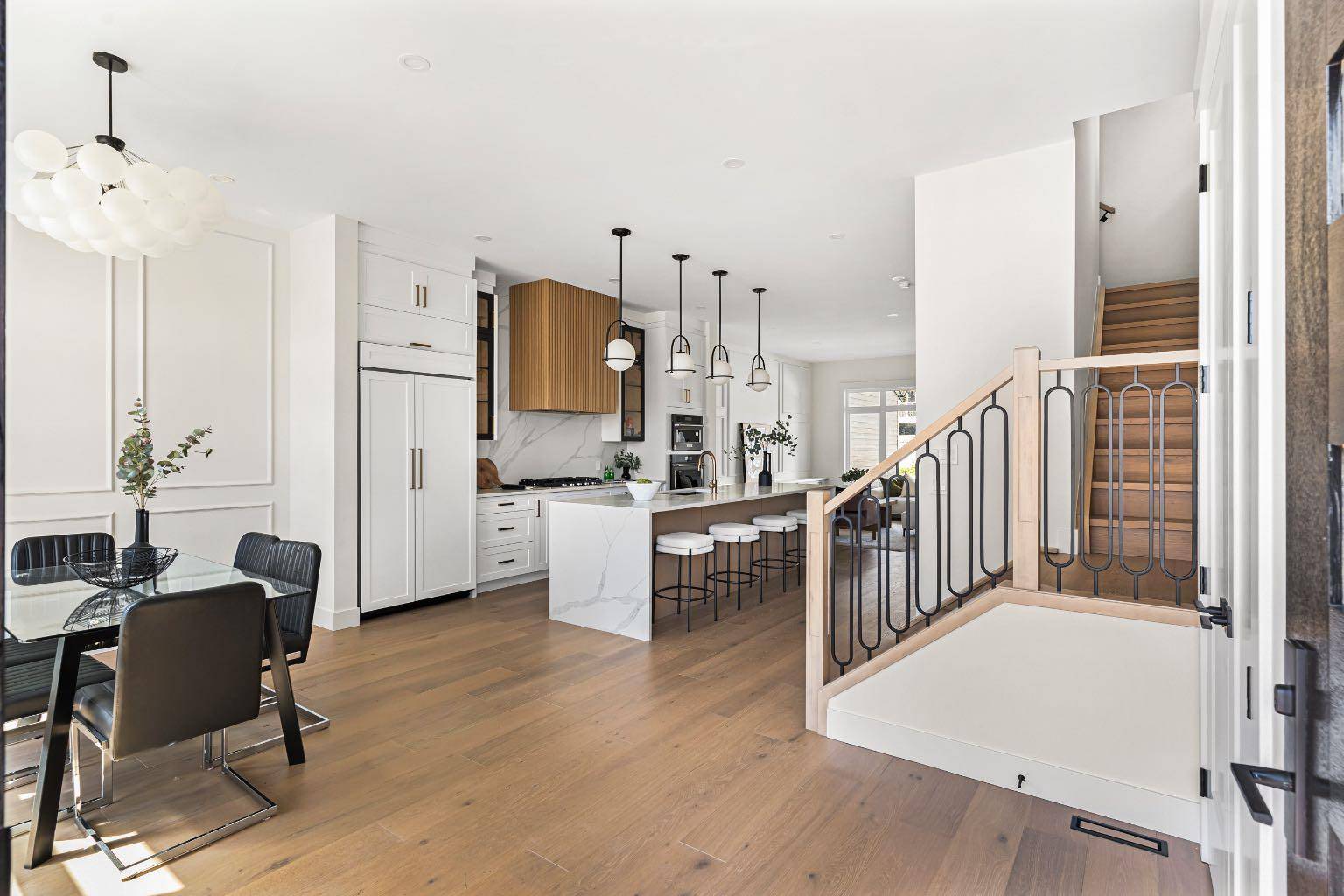 Calgary, AB T2K 2C5,163 Heston ST NW