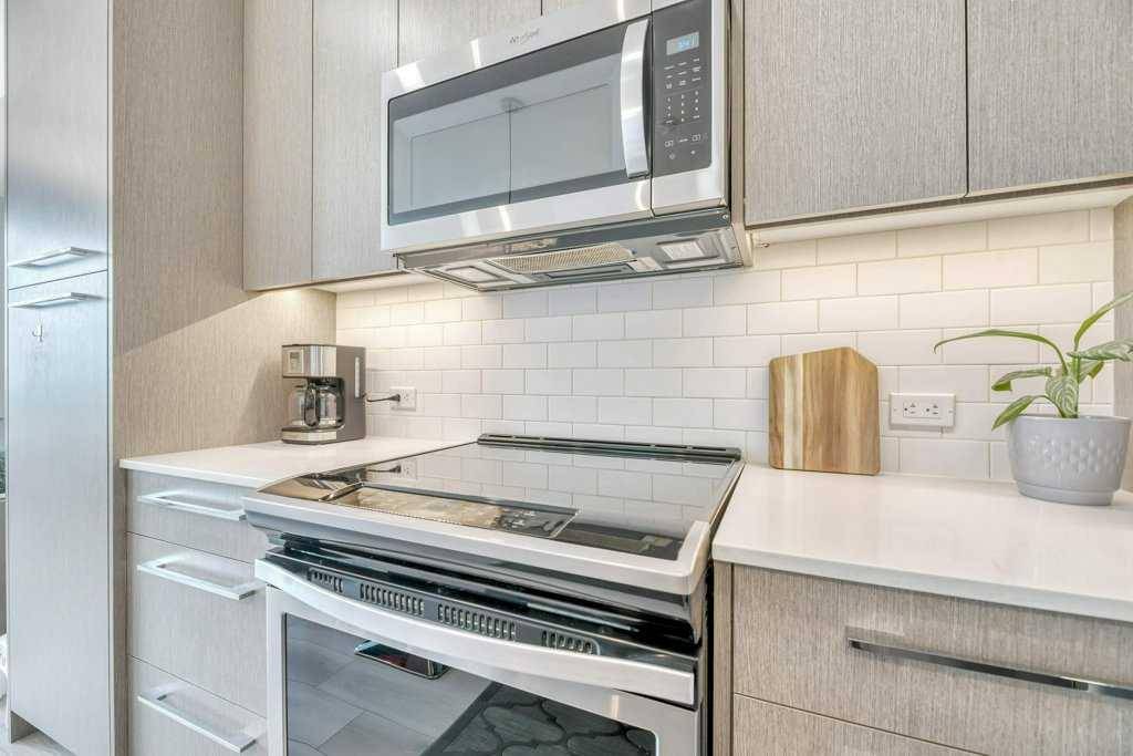 Calgary, AB T3N 0Y5,76 Cornerstone Passage Northeast #1321