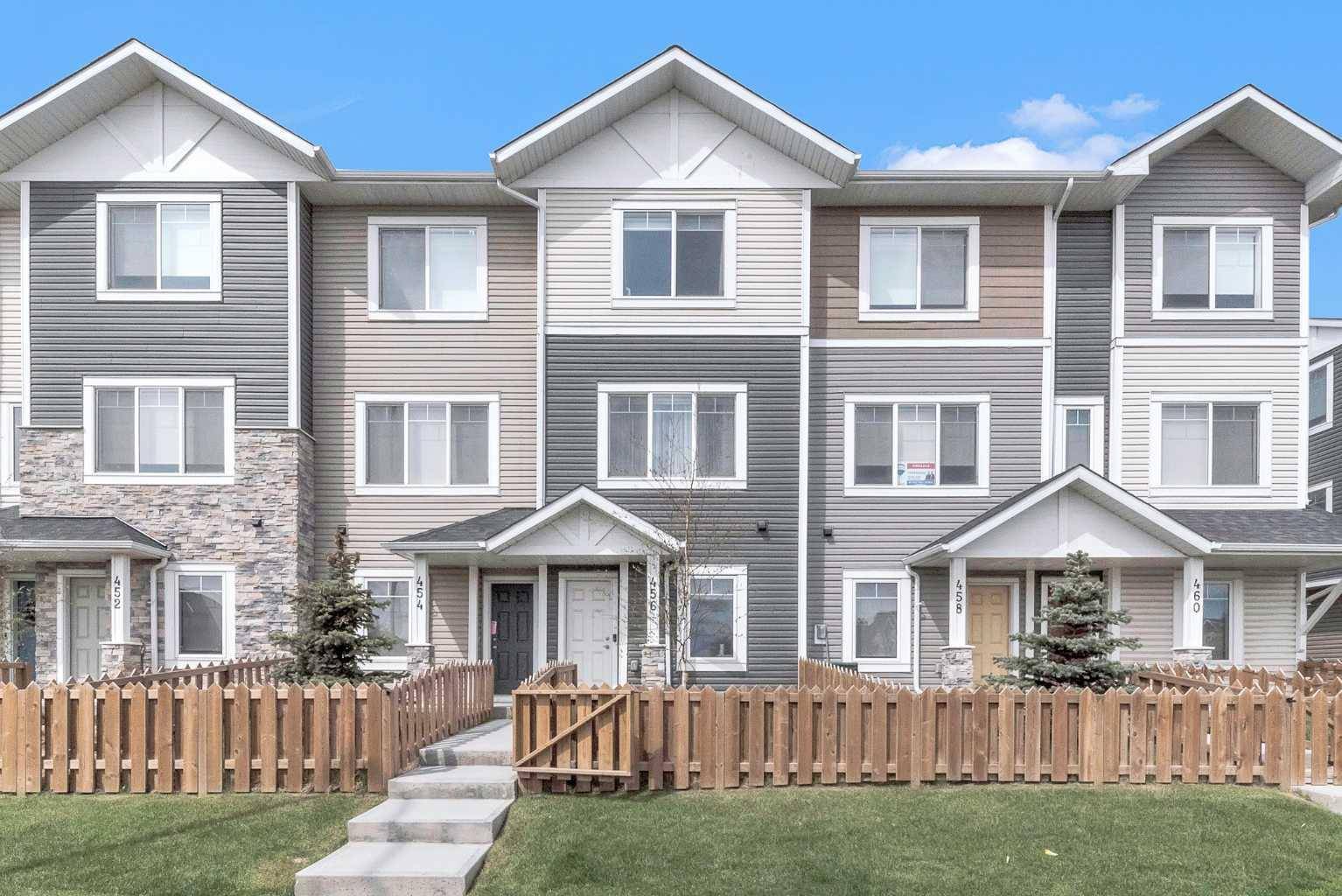 Airdrie, AB T4B 4L3,456 CANALS XING SW