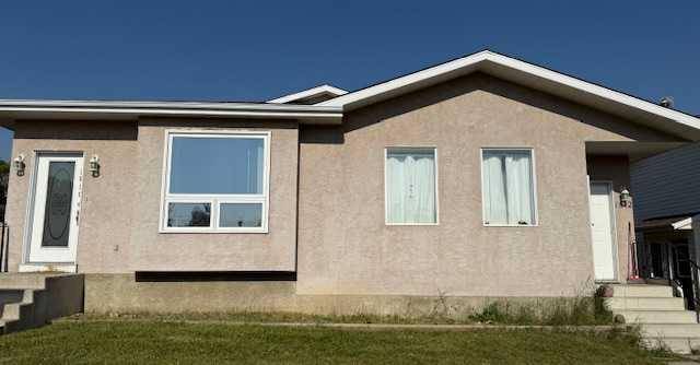 Delburne, AB T0M 0V0,1810 & 1812 26 Ave