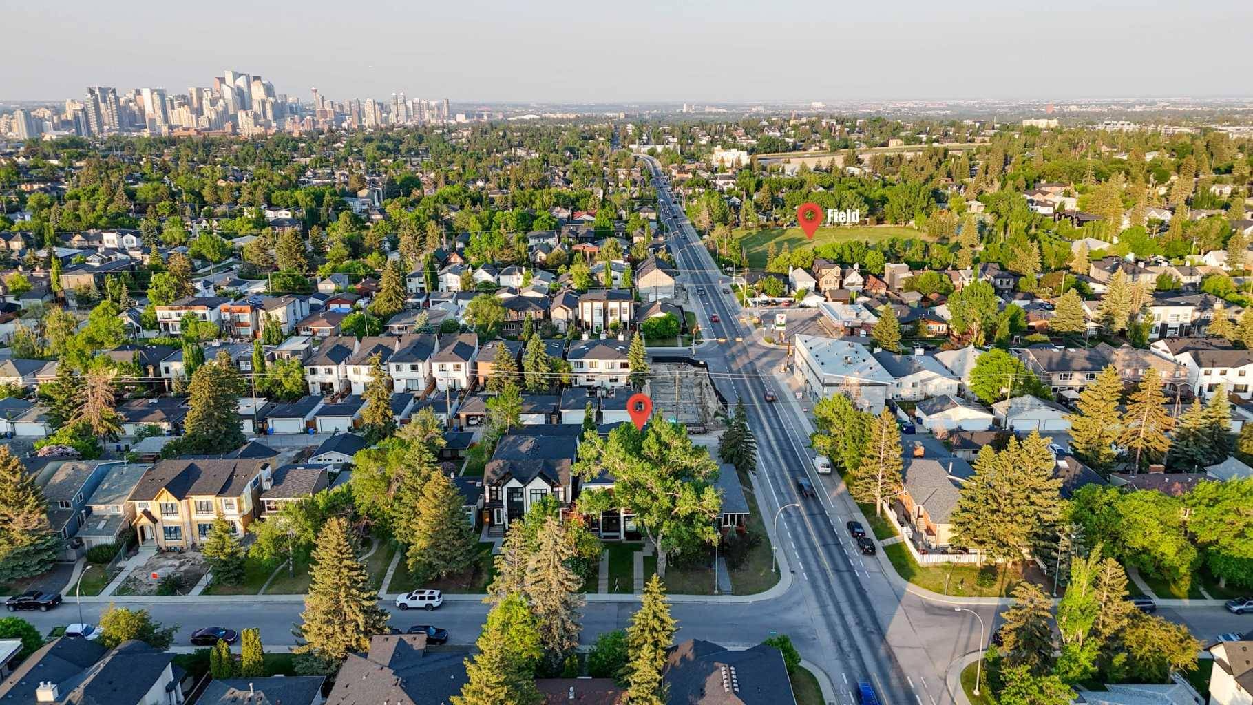 Calgary, AB T3E 2M2,2638 30 ST SW