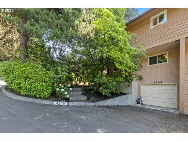 4300 BOTTICELLI ST, Lake Oswego, OR 97035